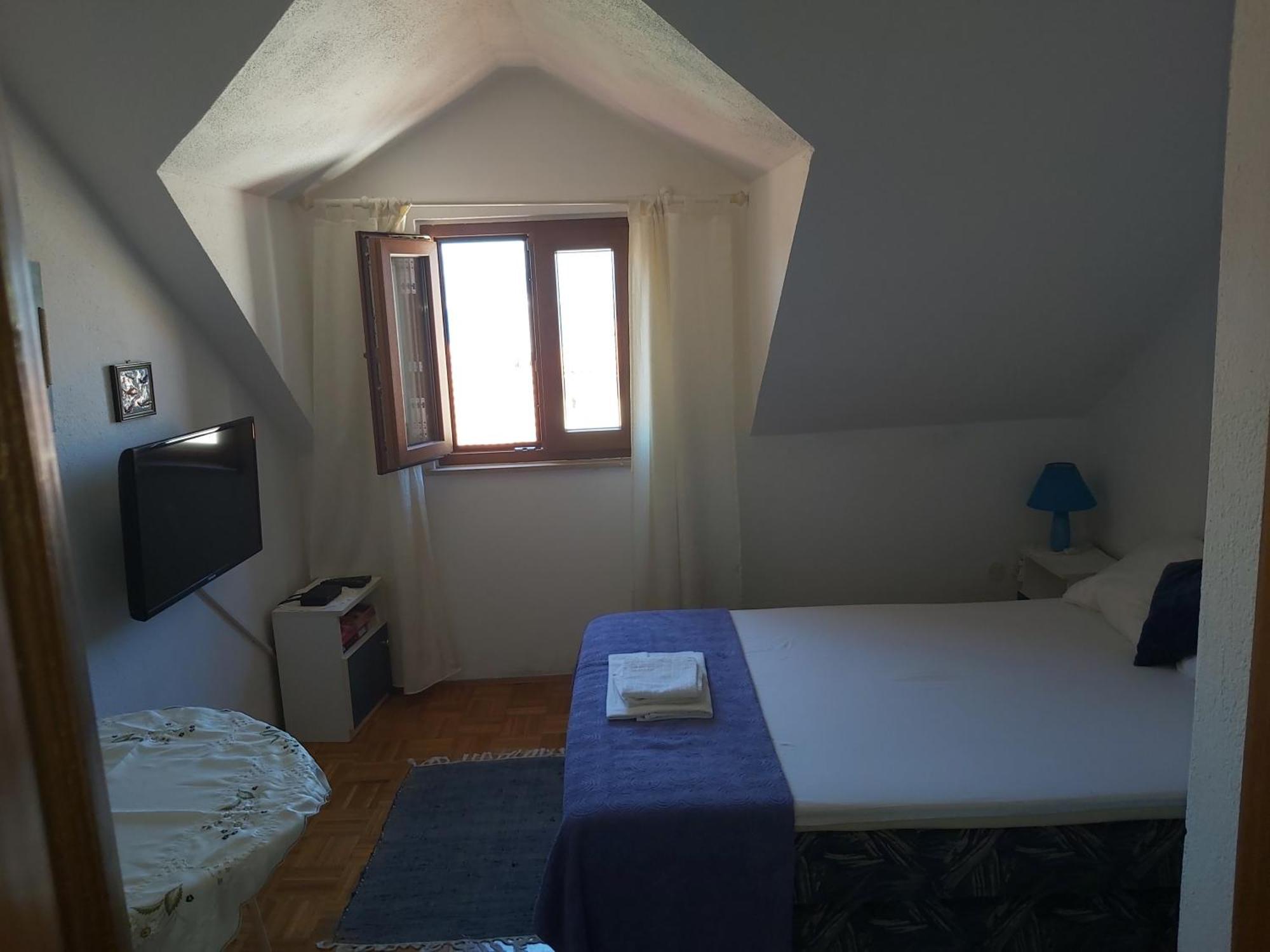 Ferienwohnung Vila Dora Supetar Zimmer foto