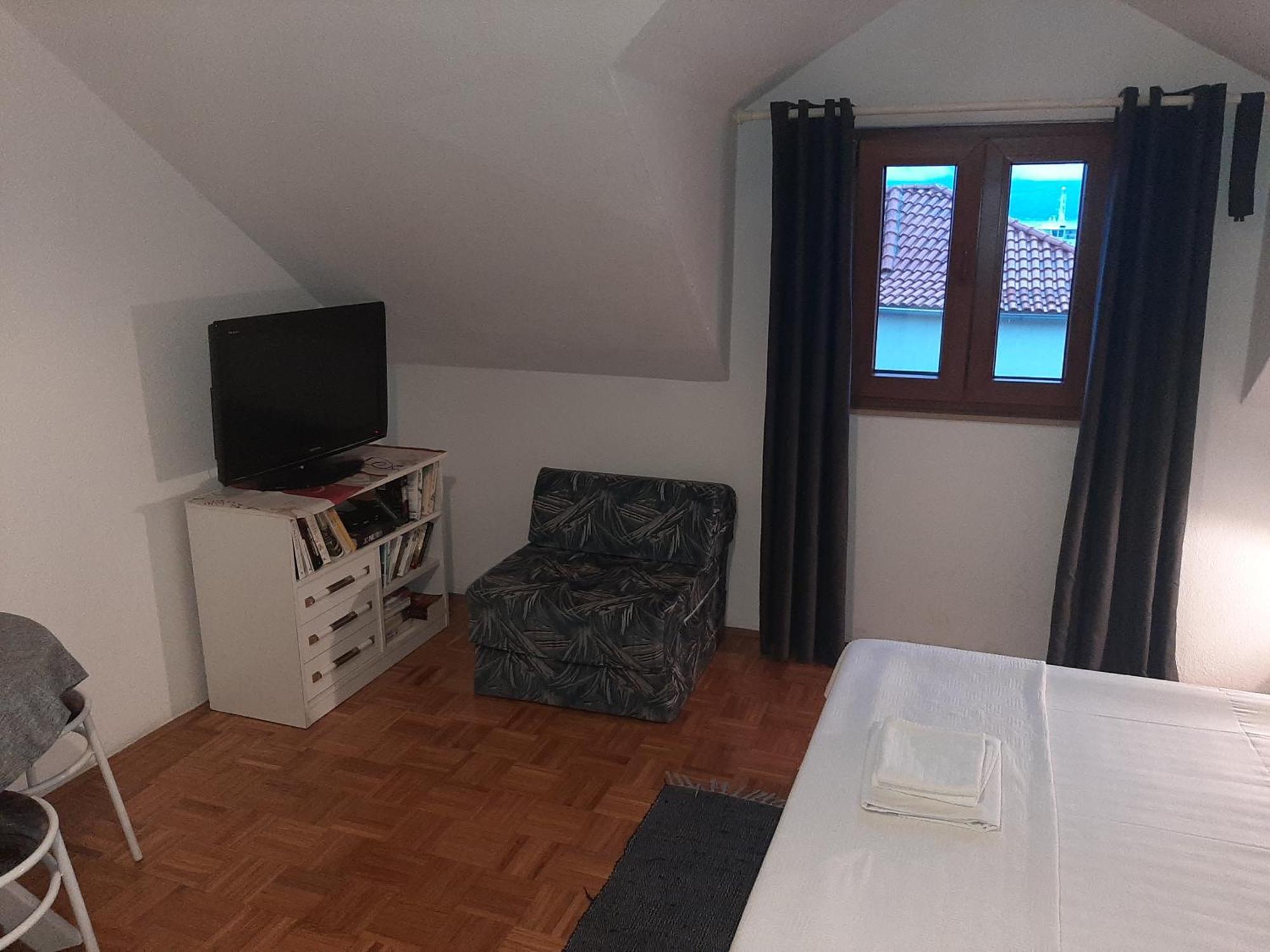 Ferienwohnung Vila Dora Supetar Zimmer foto