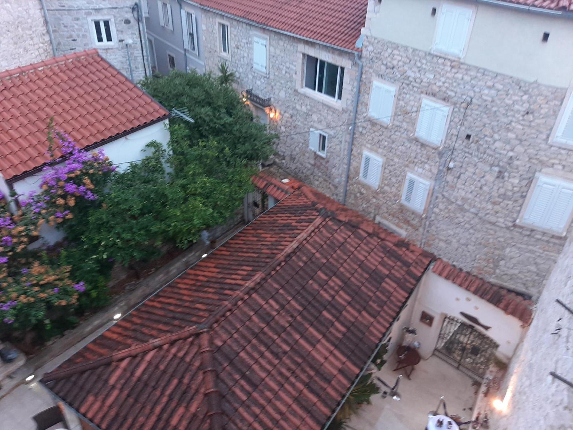 Ferienwohnung Vila Dora Supetar Zimmer foto
