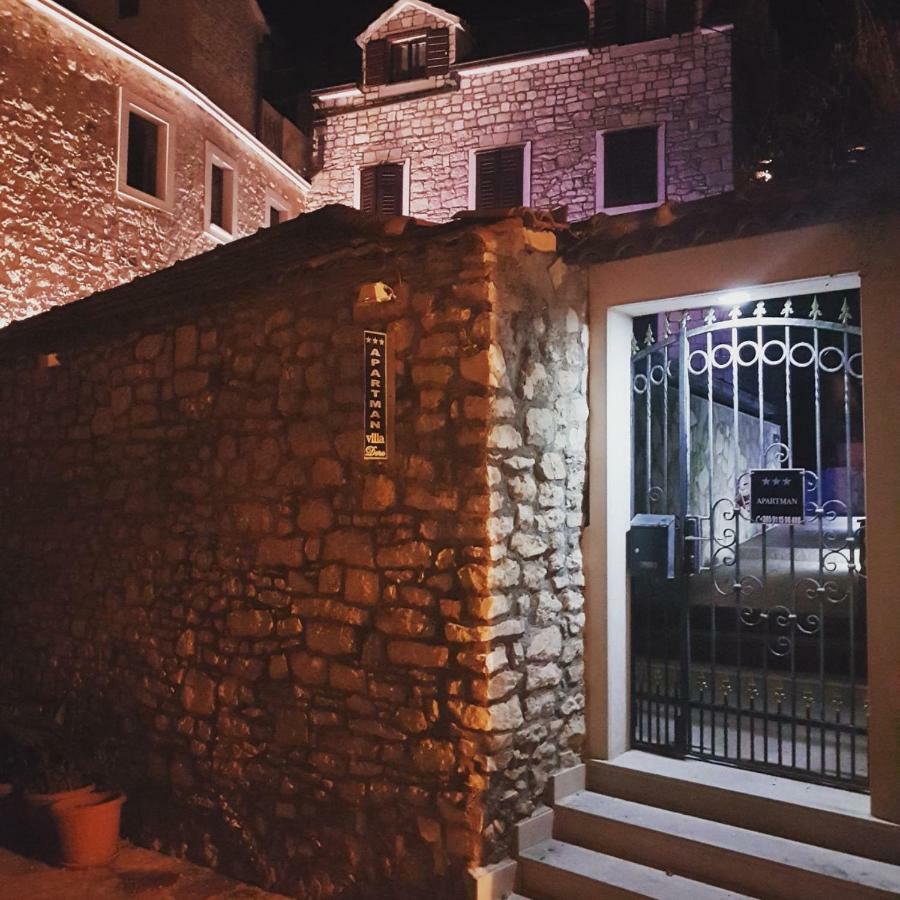 Ferienwohnung Vila Dora Supetar Exterior foto